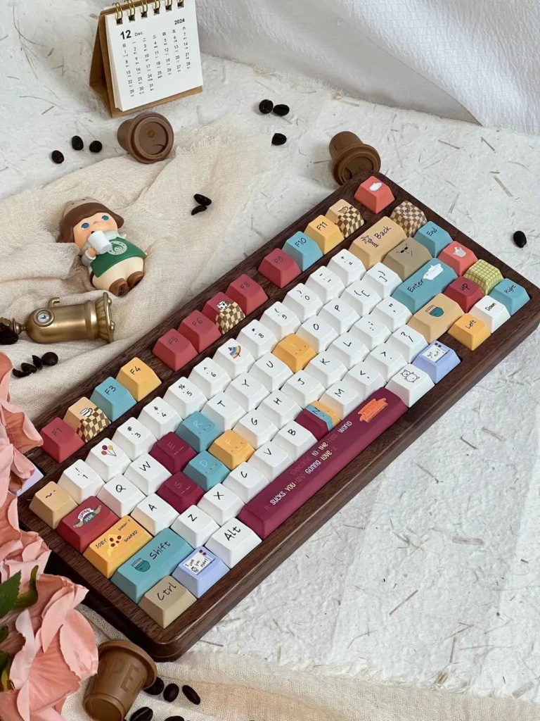 friendship-chronicles-series-keycap-set-retrooem