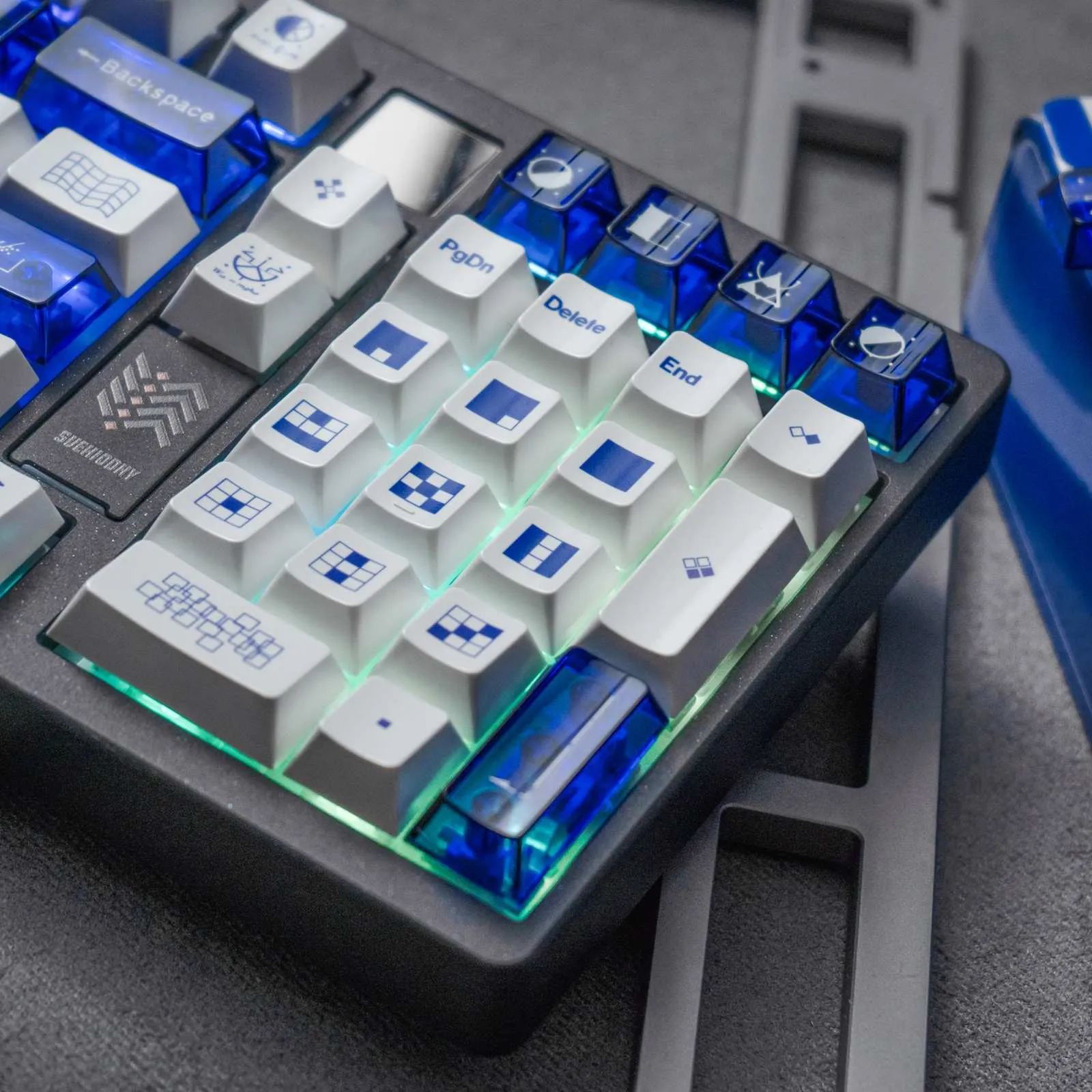 geometry-series-oem-keycap-set-side2