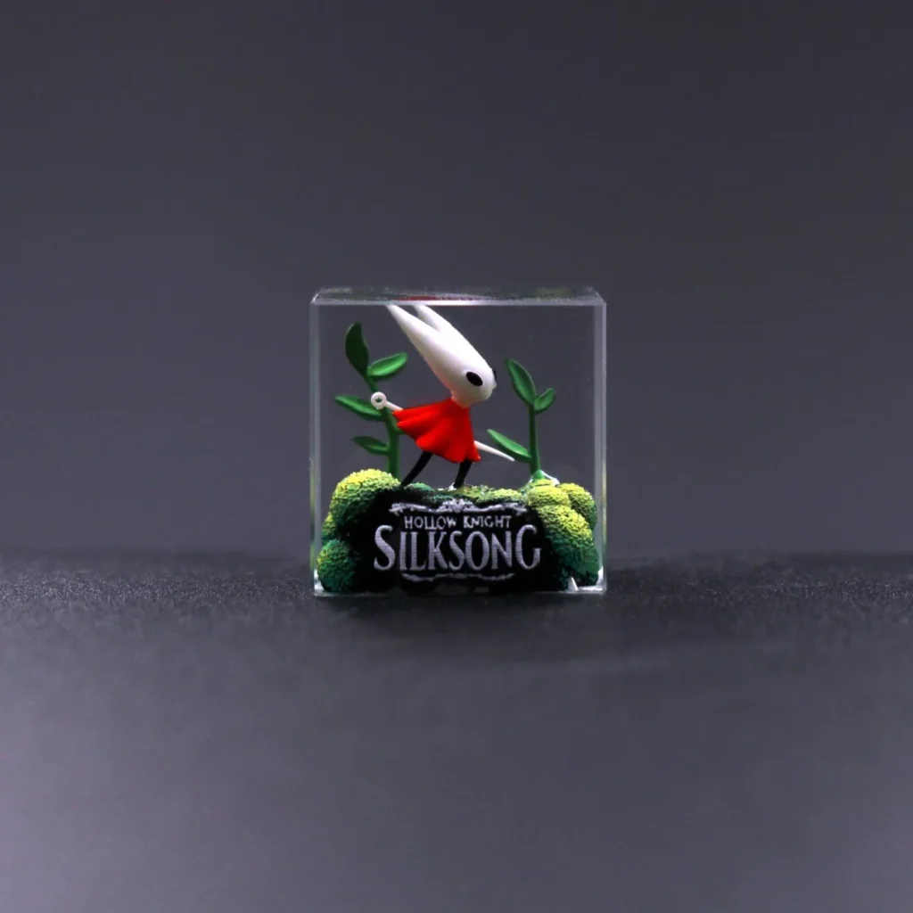 hollow-knight-silksong-hornet-transparent-keycap-cover
