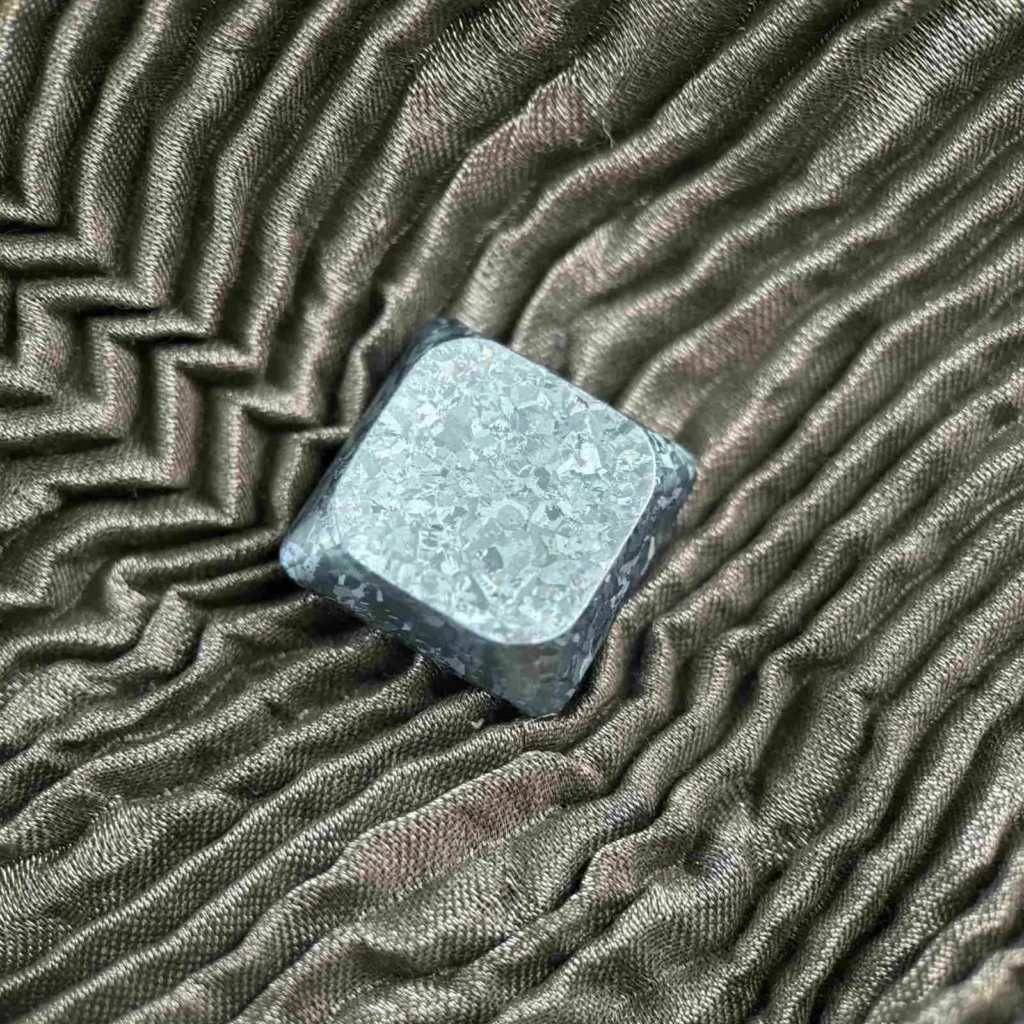 ice-crystal-series-low-shaft-keycaps-grey