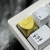 love-sweetheart-dream-series-keycaps-gold