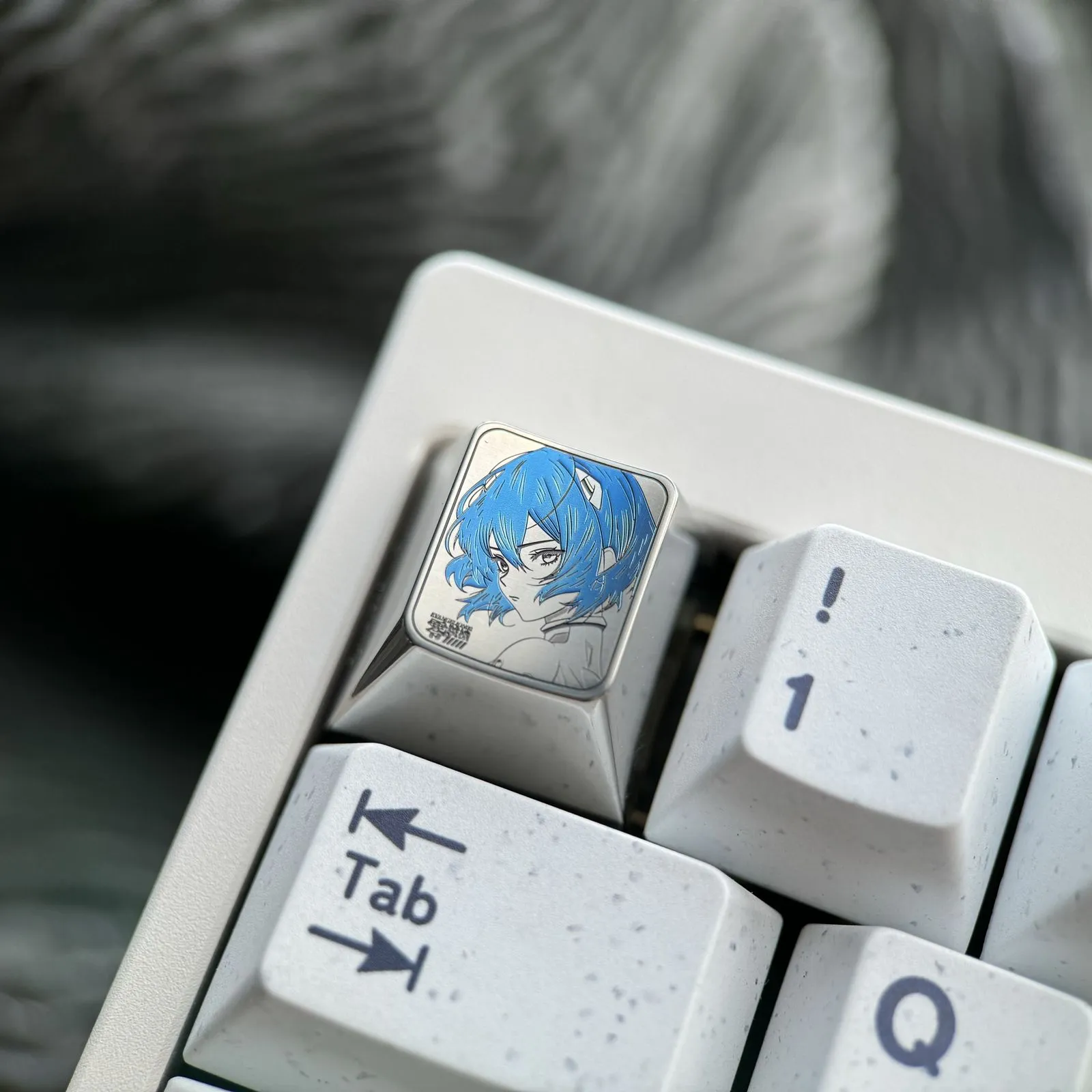 neon-genesis-evangelion-cool-reiayanami-keycap-front