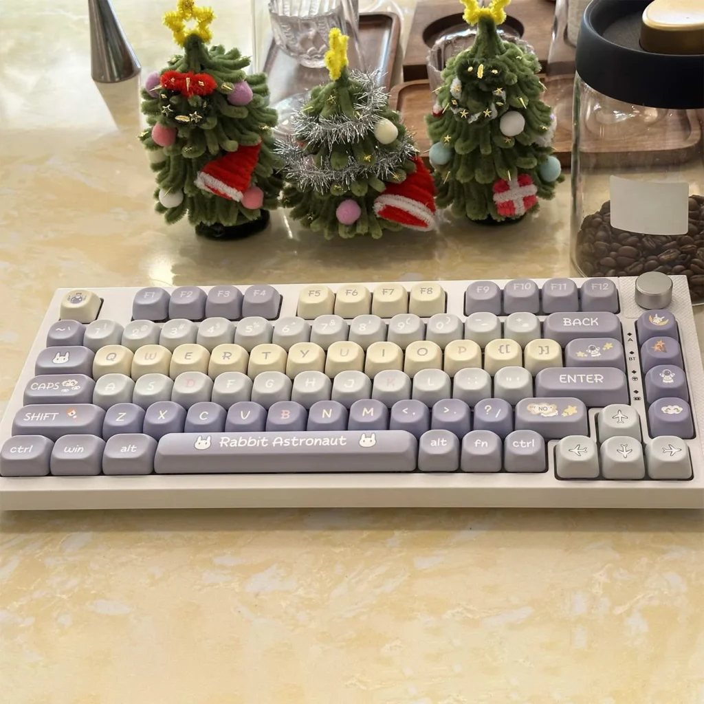 rabbit-astronaut-series-keycap-set-qx3