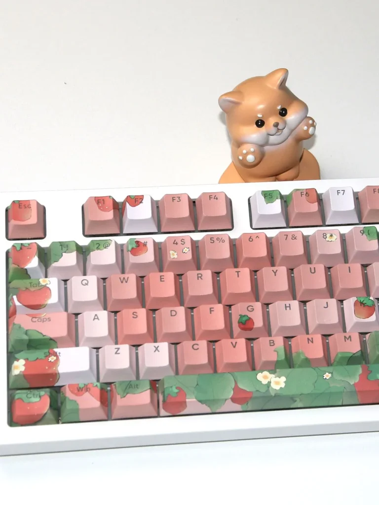 strawberries-series-keycap-set-frontlettering