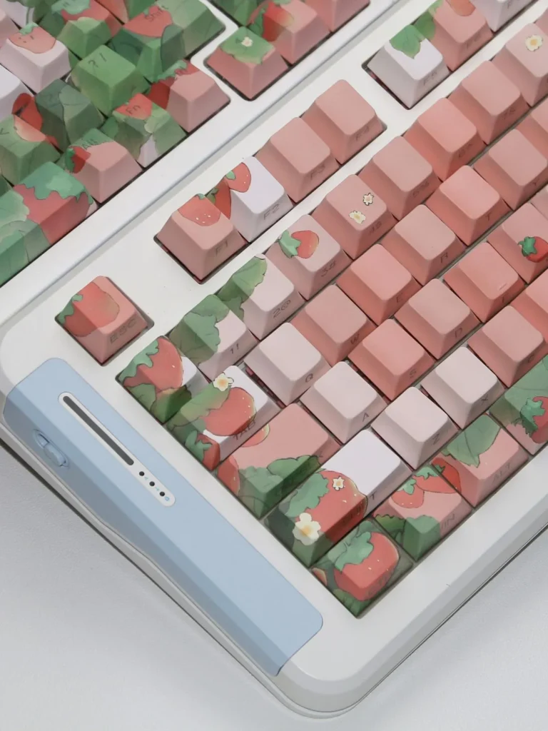 strawberries-series-keycap-set-sidelettering