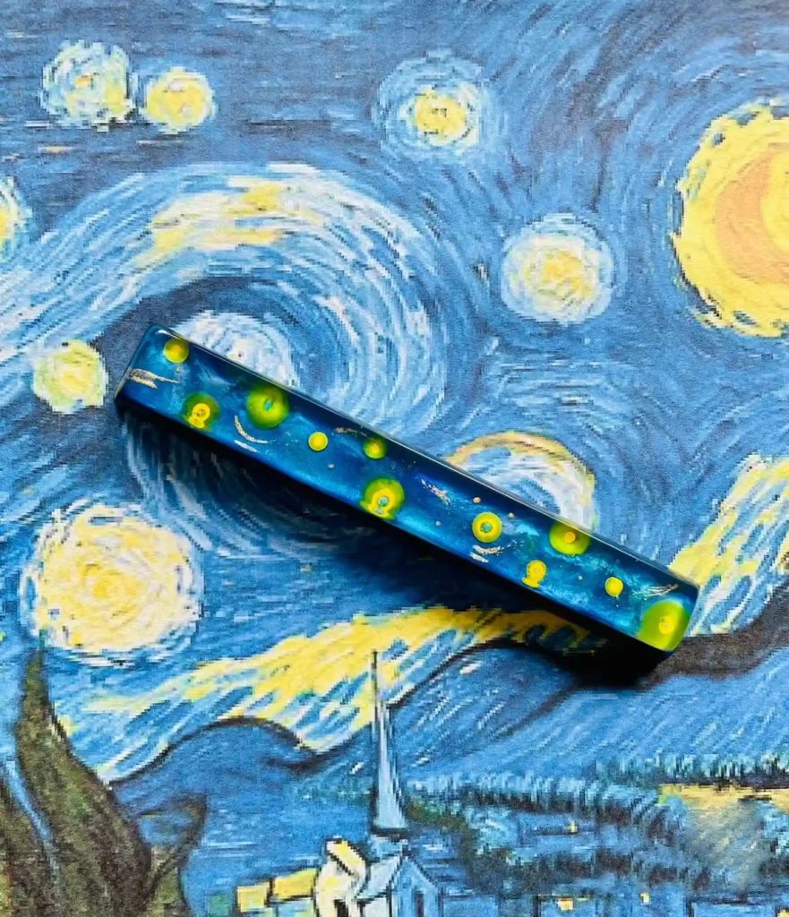 vangogh-starrysky-space-key-transparent-keycap-upfront2