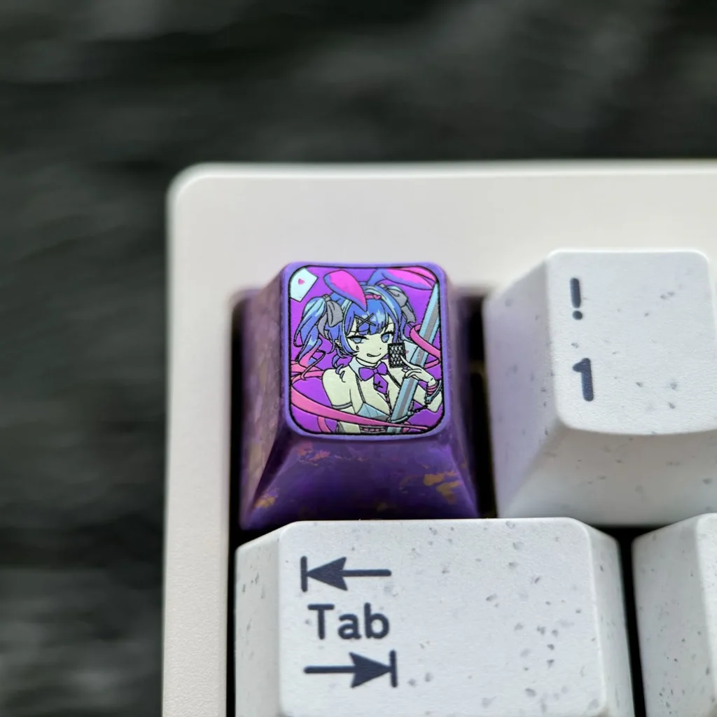 vocaloid-hatsune-miku-ice-crystal-keycap-cover