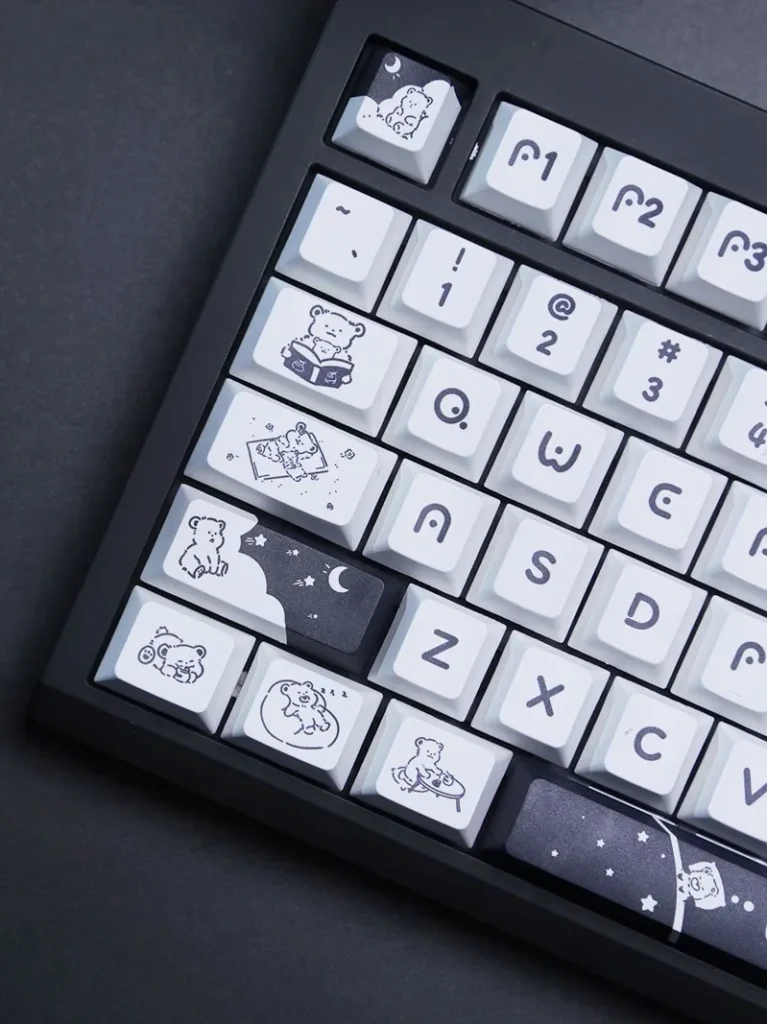adorable-bear-cherry-keycap-set-left