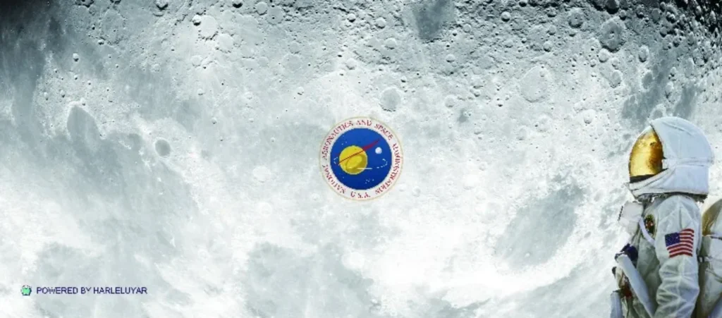 astronaut-themed-desk-mat-cover