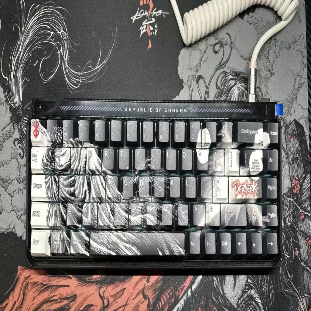 Iconic Berserk Keycaps set, masterpiece of top-engraved with legendary dark fantasy motifs. This artistic display embodies heroic struggle and dramatic version.