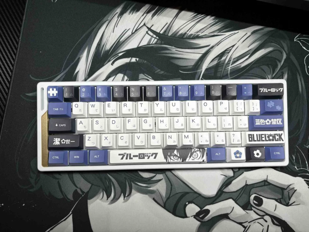 blue-lock-yoichi-isagi-cherry-keycapset-upfront