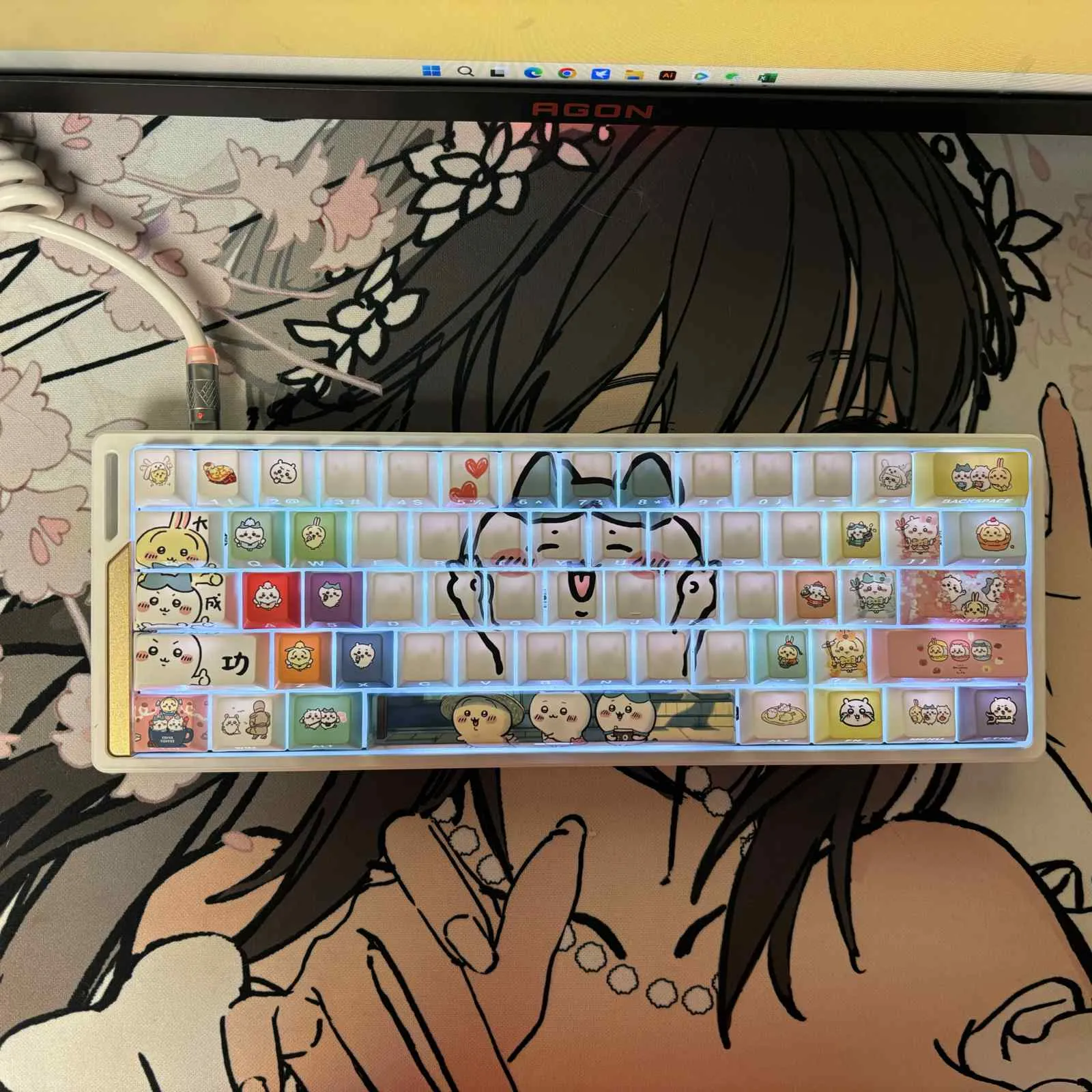 chiikawa-adorable-chiikawa-cherry-keycap-set-upfront2