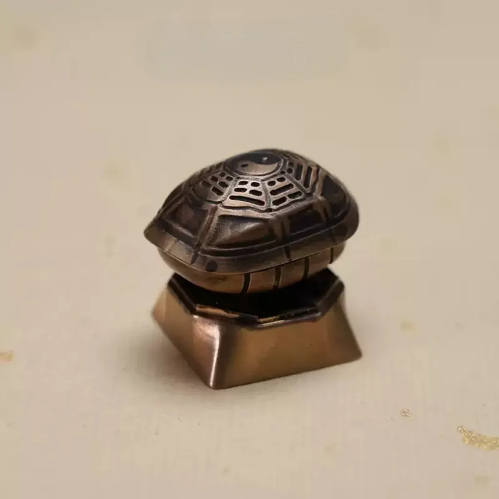 divination-tortoise-shell-keycap-side