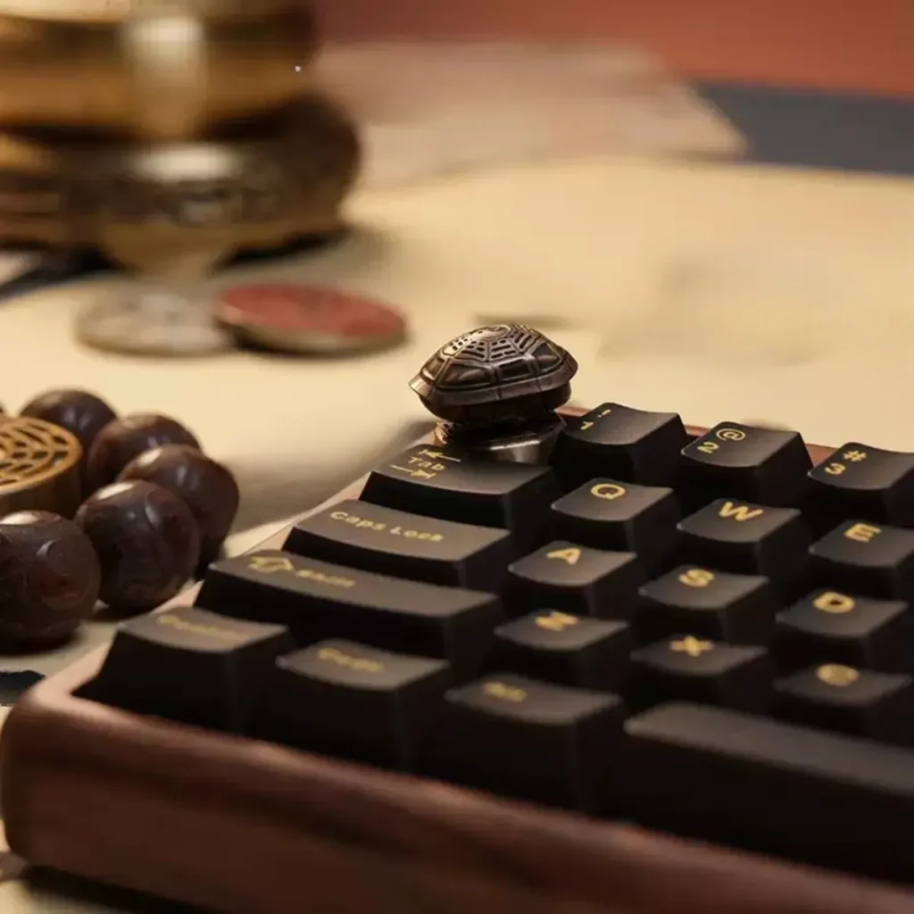 divination-tortoise-shell-keycap-side2