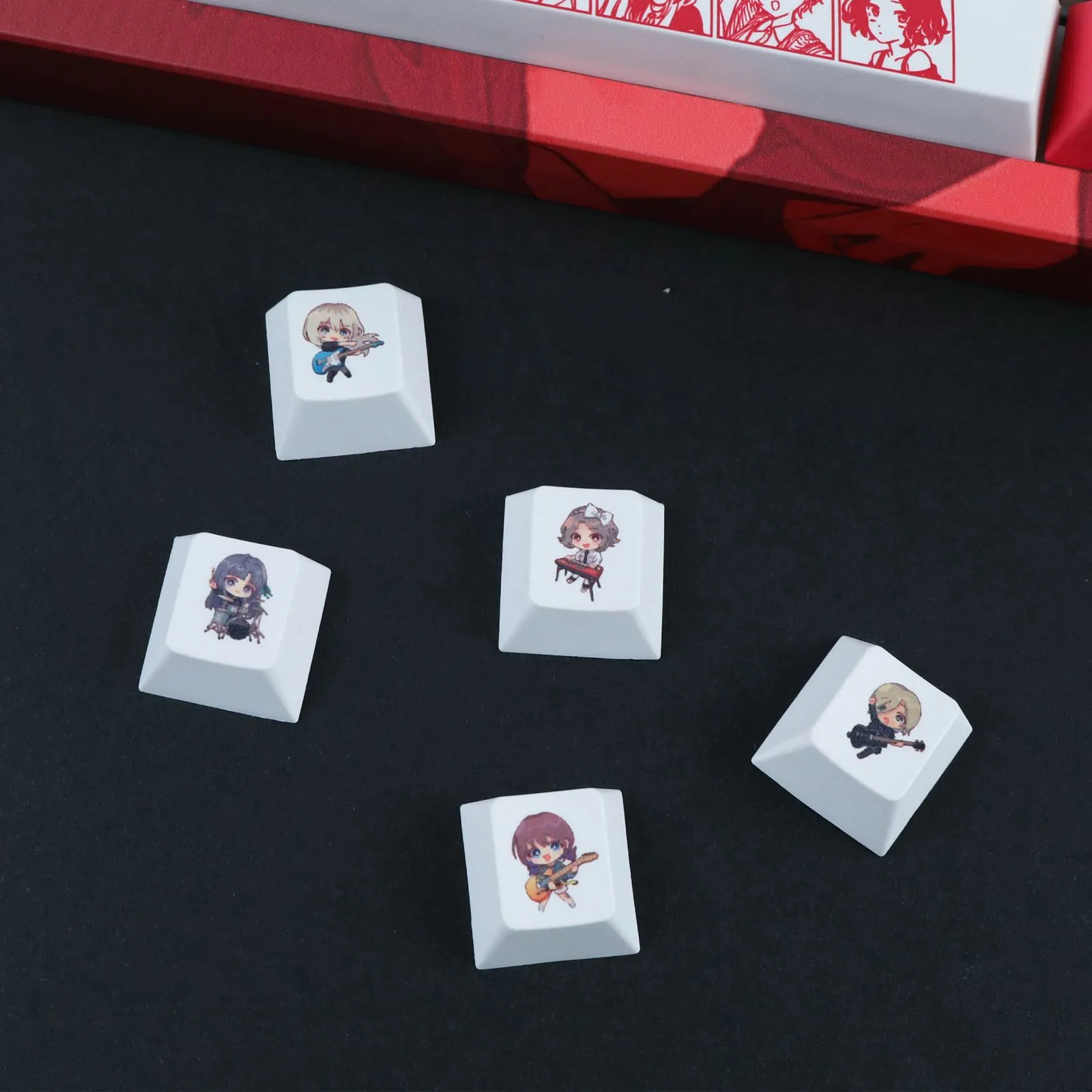 girlsbandcry-character-keycap-set-mechanical-keyboard-upfront2