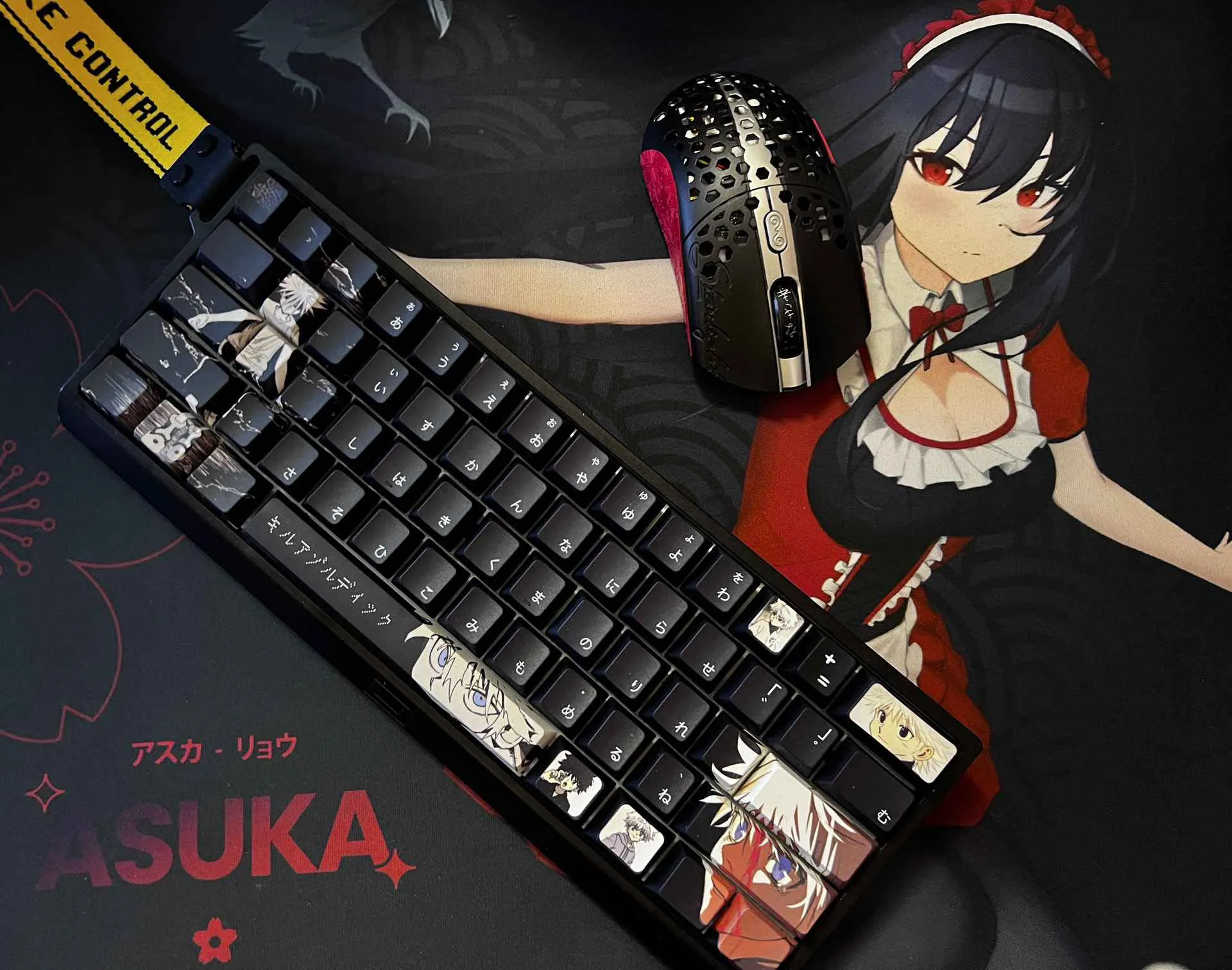 hunterxhunter-killua-zoldyck-cherry-keycap-set-upfront