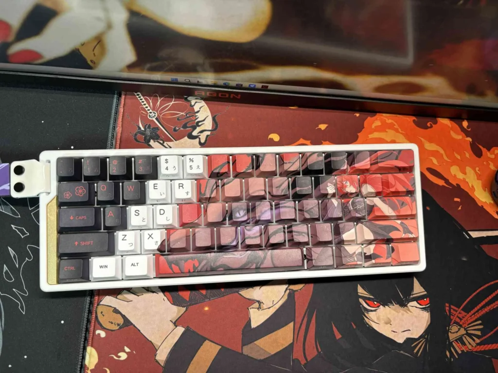 nine-tailed-fox-cherry-keycap-set-cover