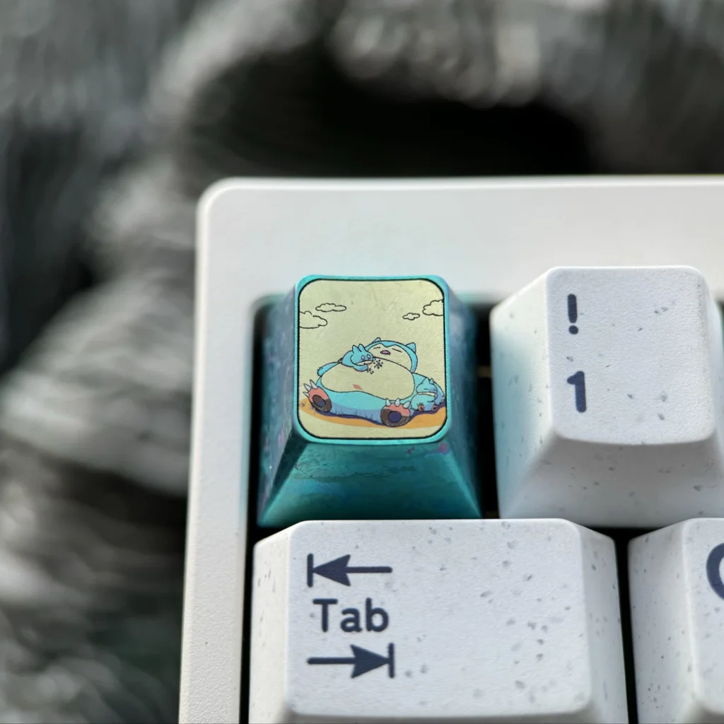 pokemon-sleeping-snorlax-keycap-cover