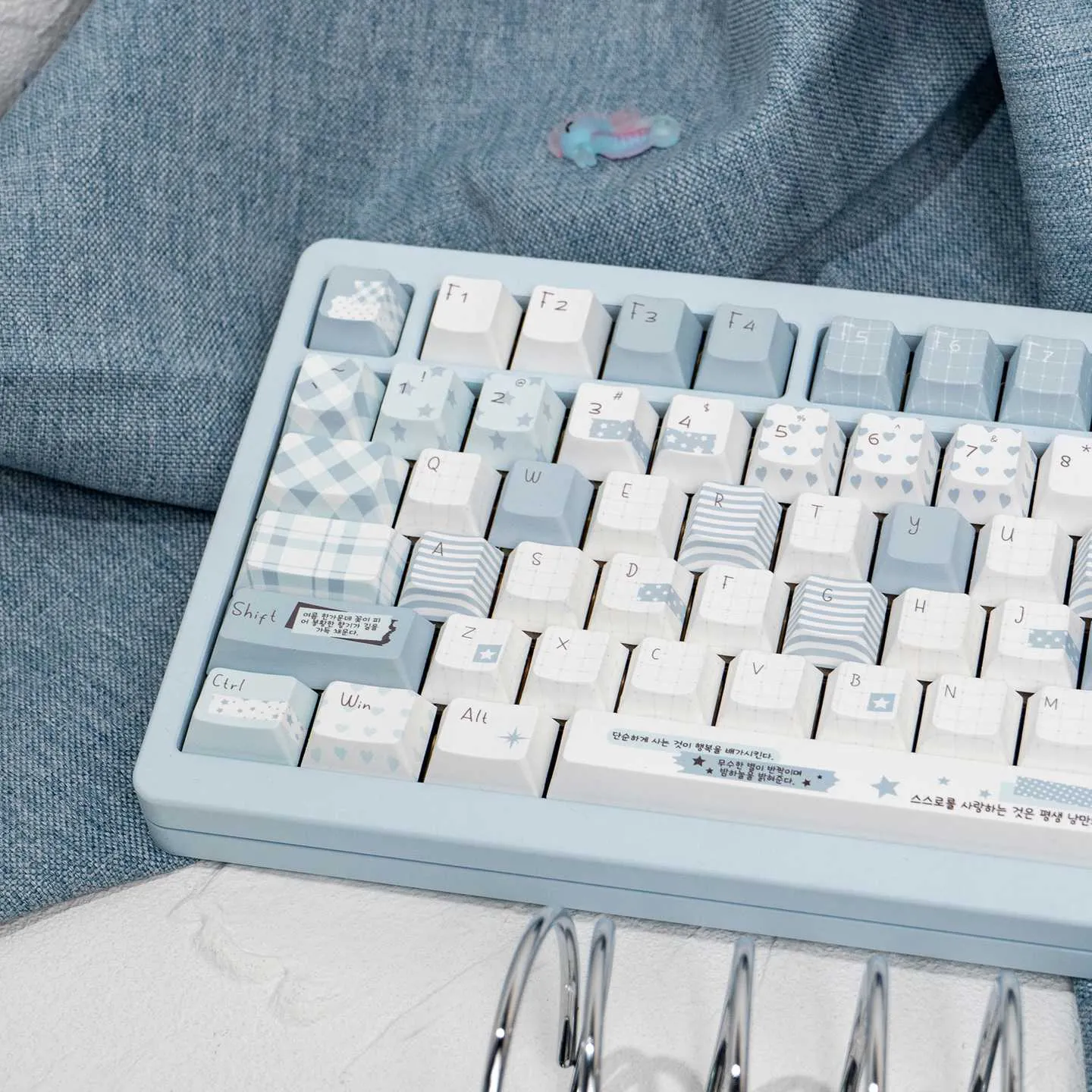 stitched-planner-cherry-keycap-set-side