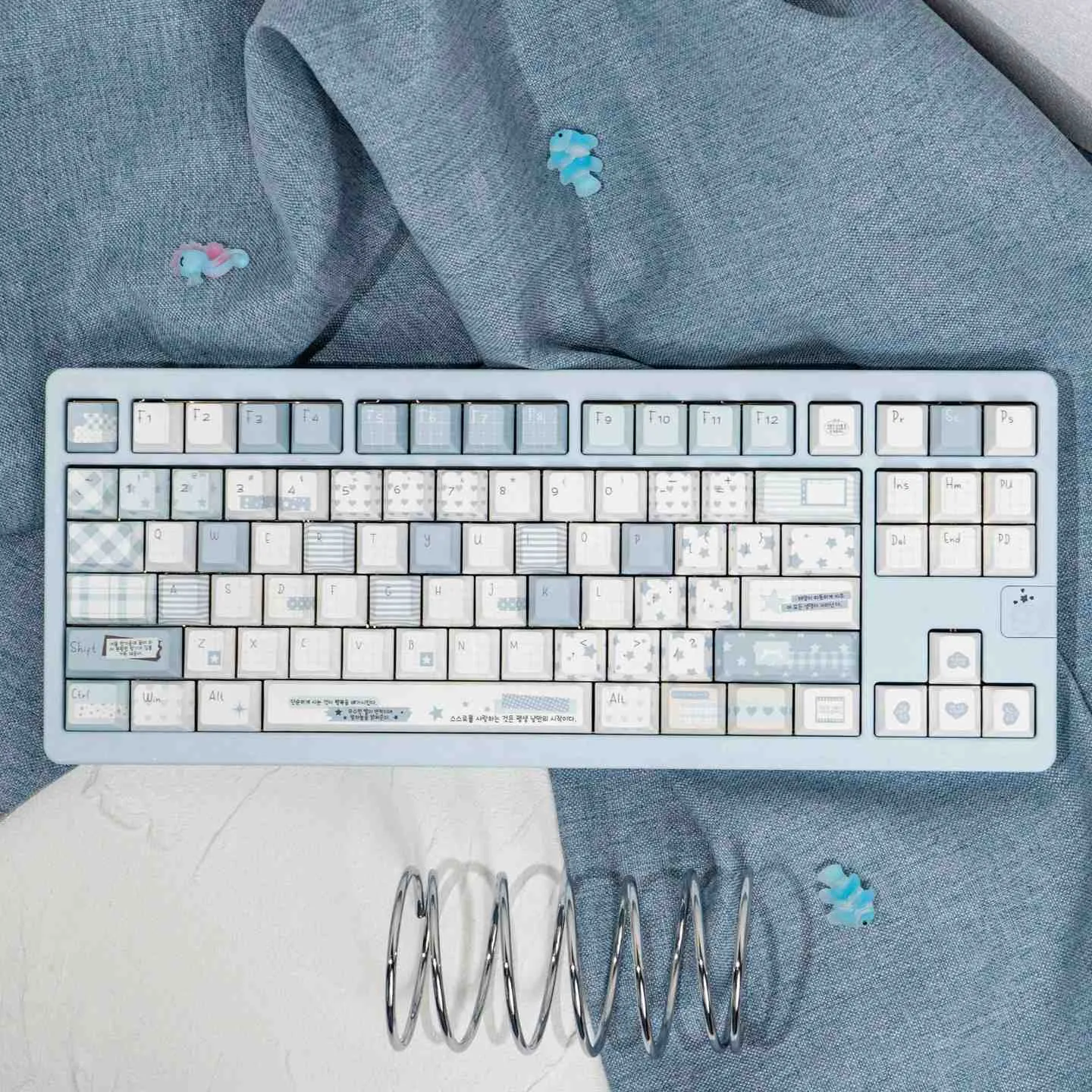 stitched-planner-cherry-keycap-set-upfront