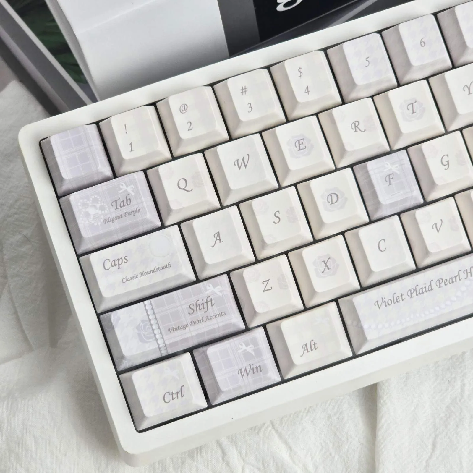 pearl-plover-series-keycap-set-cherry