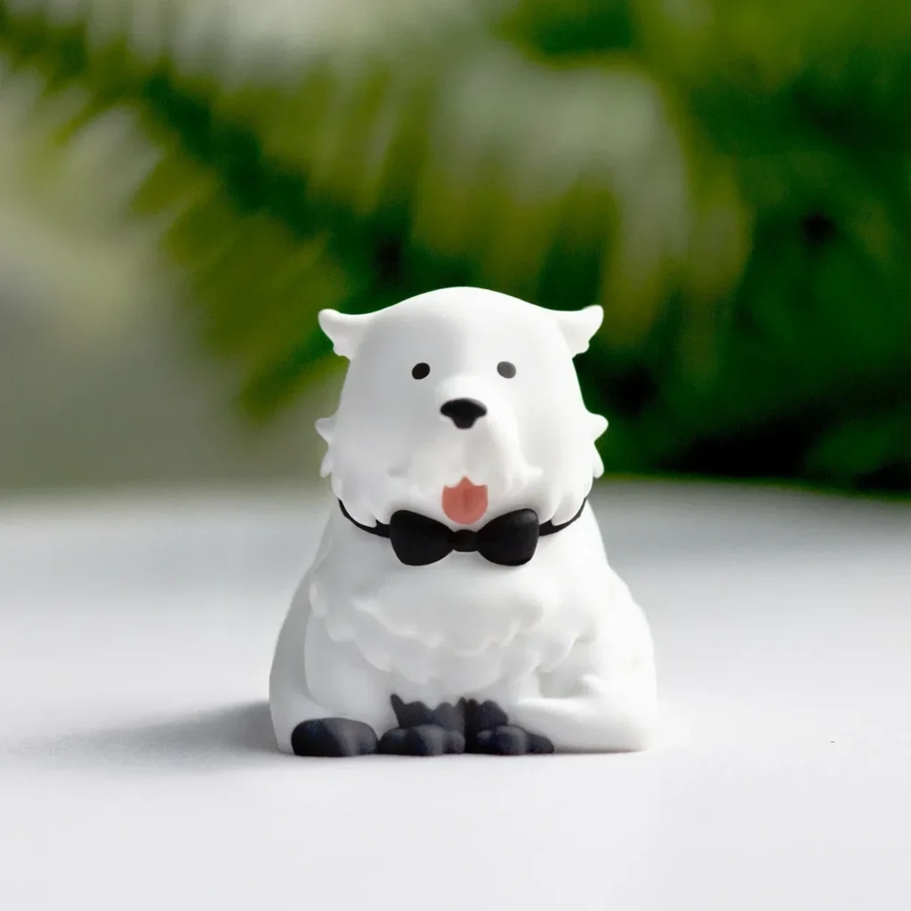 Charming handcrafted Spy Family Bond Forger artisan keycap for mechanical keyboards, featuring vibrant detailed resin sculpture.