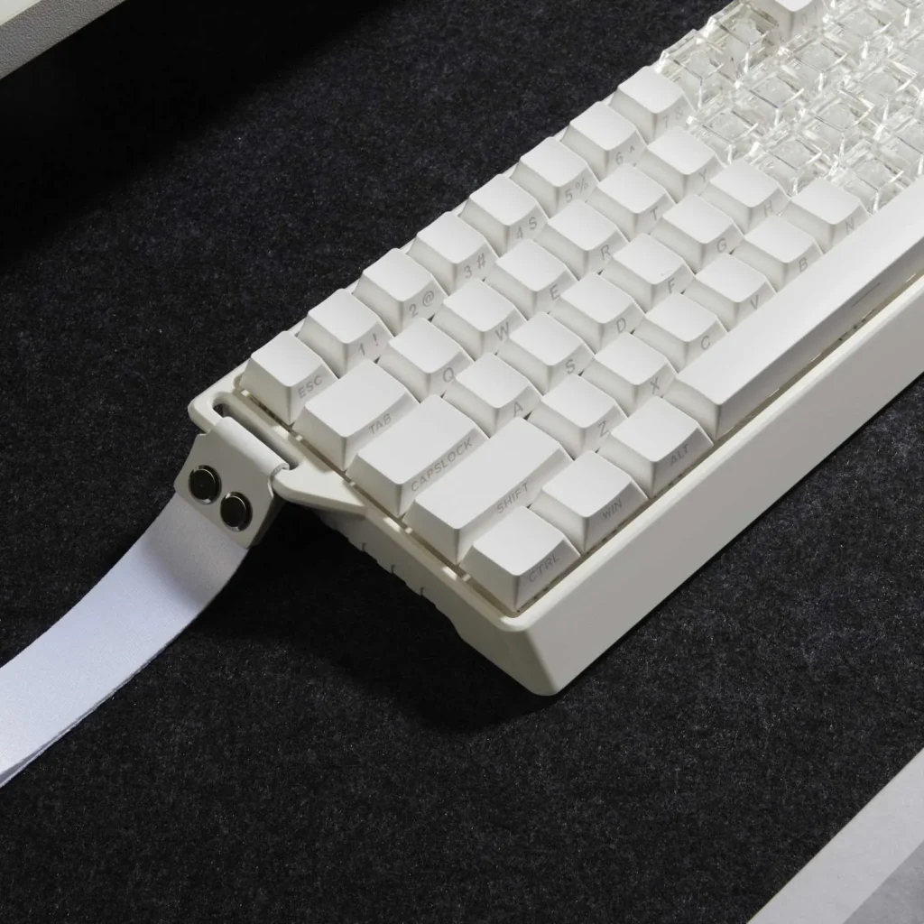 stylish-minimal-tri-mode-mechanical-keyboard-white