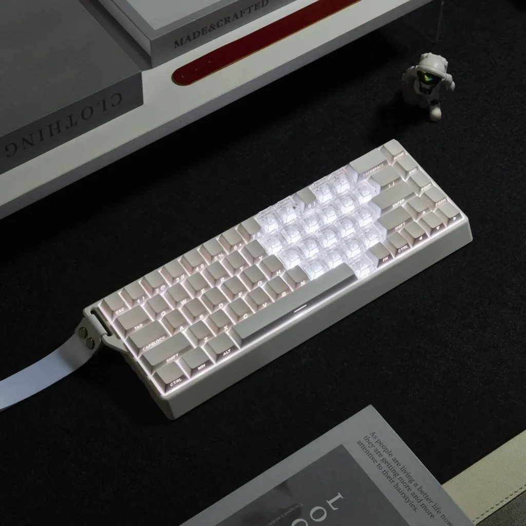 stylish-minimal-tri-mode-mechanical-keyboard-whitewhite
