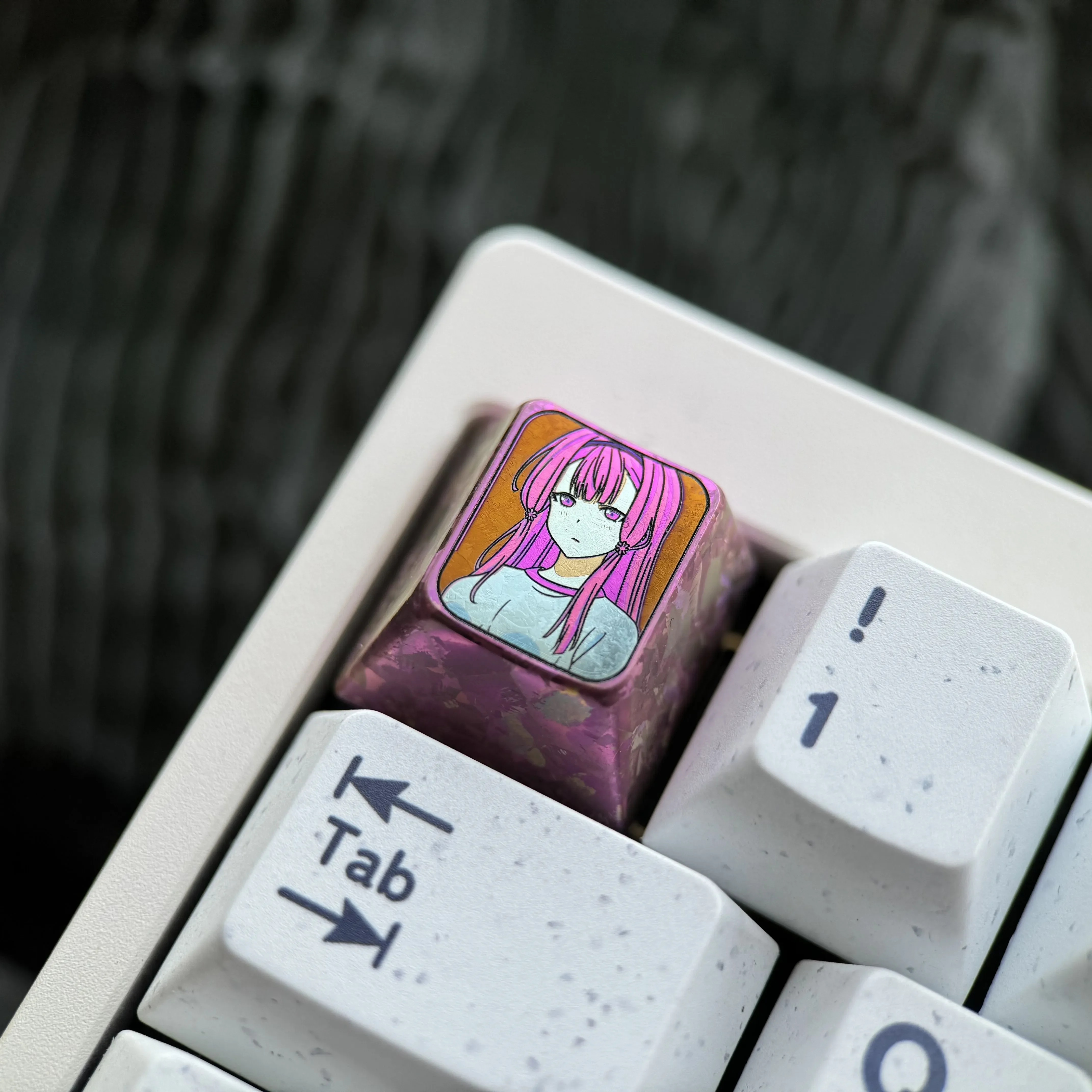 Titanium Sakura Akino Keycaps displaying an enchanting anime design. Creatives design purposely for an anime-inspired desktop.