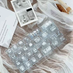 whisper-themed-cherry-keycap-set-with-pc