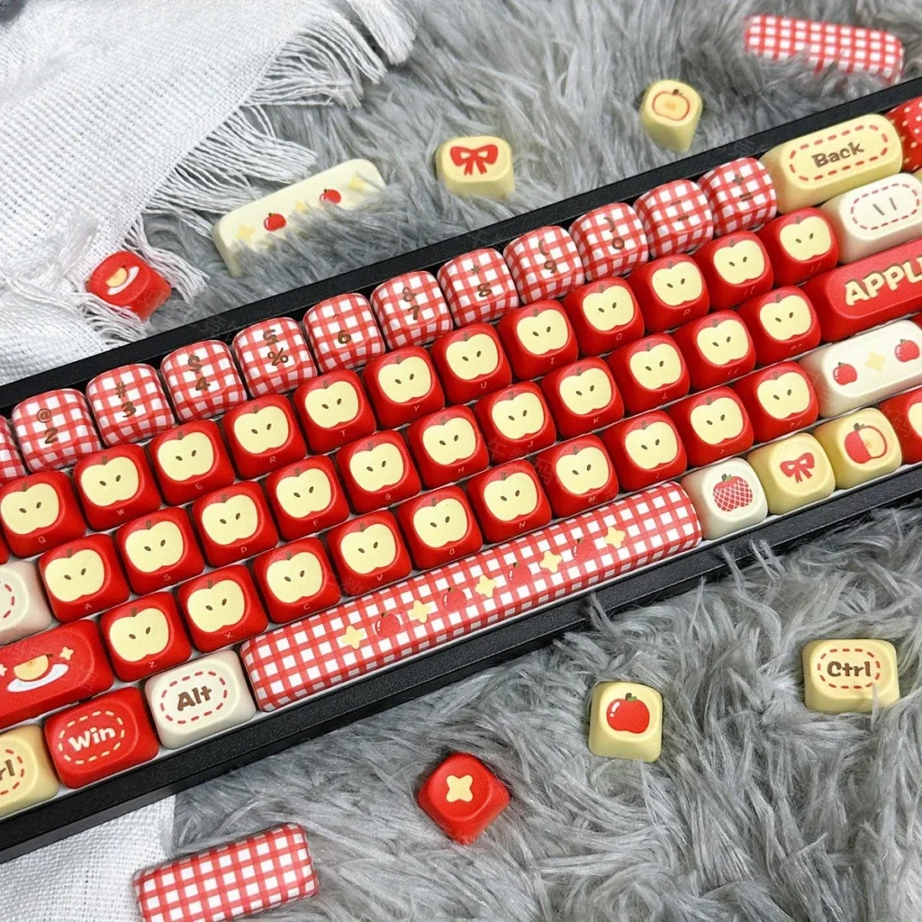 Rustic Town Set Apple Keycaps Set MOA profile, featuring a heartwarming pastoral apple orchard design in artistic soft hues.