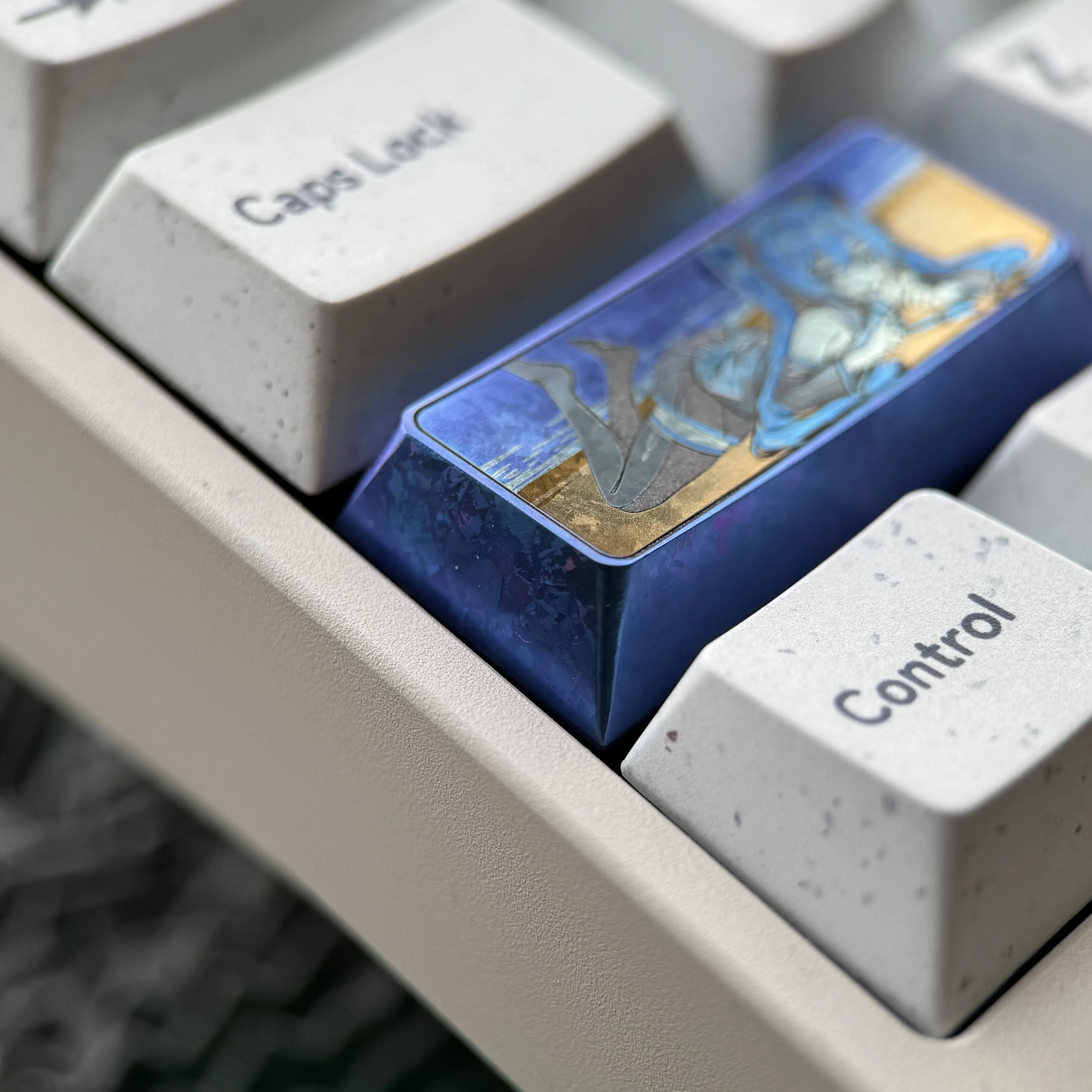 Exclusive Hatsune Miku Titanium Keycap gallery. Vibrant metallic artistry on aerospace-grade titanium, showcasing this 2.25U custom art piece.