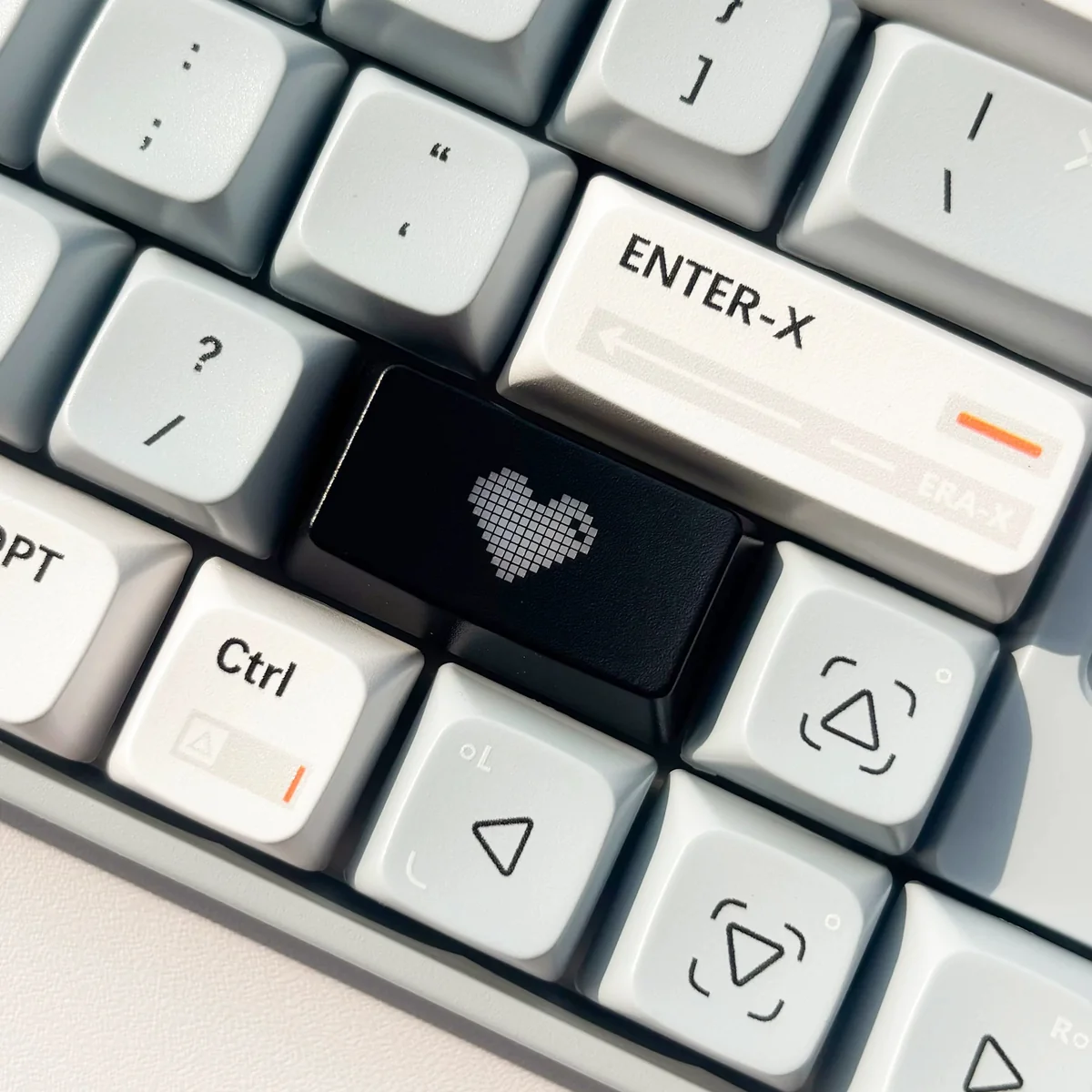 Artistic Luminous Heart Shaped Keycap, 1.75u for right shift. Subtle illuminated heart design on a sleek, dark design.