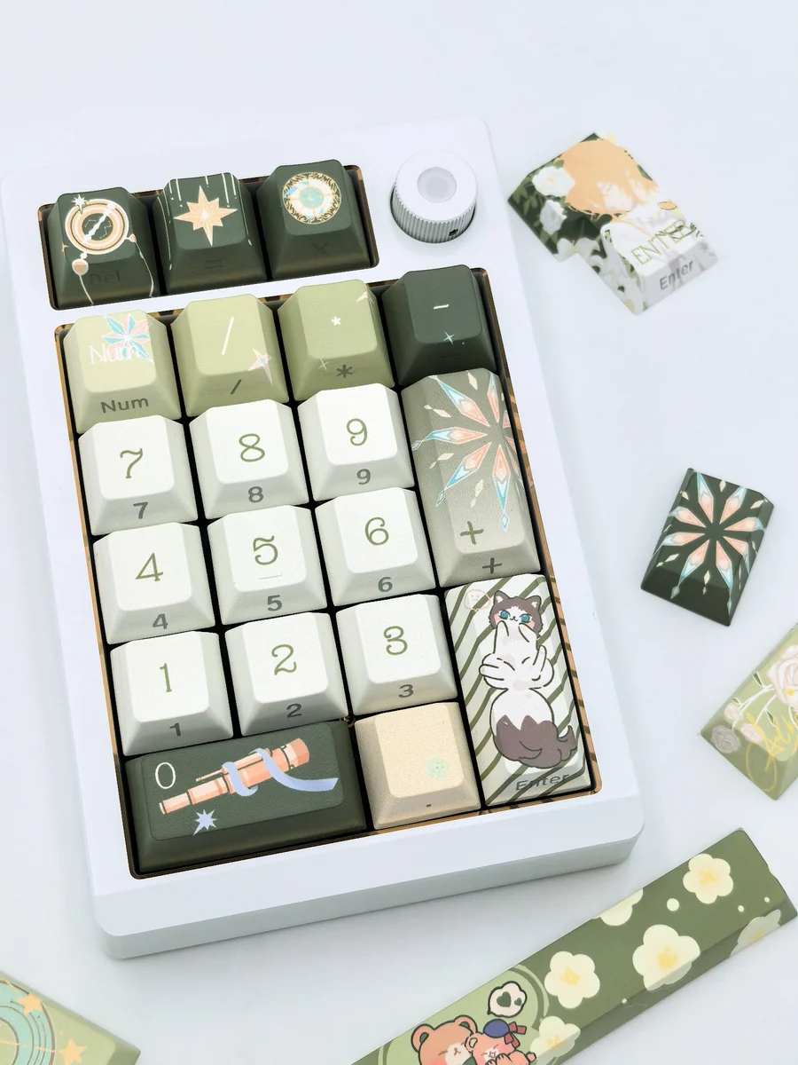 Gallery view of the Lu Chen keycap set, revealing its elegant minimalist form and the subtle, hidden character details of the exclusive side-engraved collectible setup.