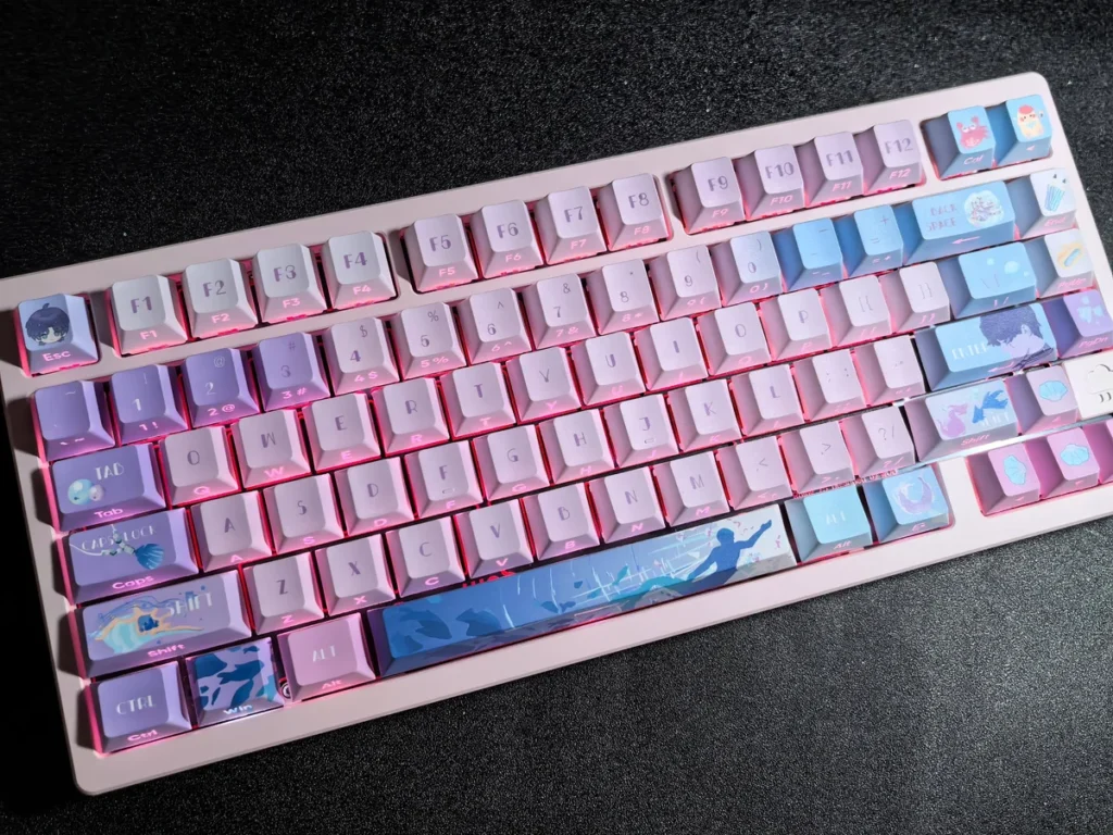 Elegant Rafayel Keycap Set: exclusive double-shot PBT keycaps featuring character-inspired motifs, premium finish, and clean side lettering