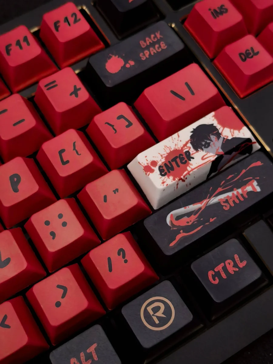 Premium Red Hood Keycaps Set gallery: complete DC Vigilante Spirit Set. Displays bold red and black designs and iconic Red Hood iconography.