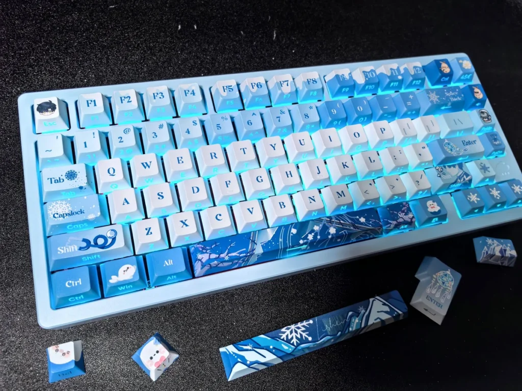 Zayne Keycap Set: elegant double-shot PBT set. Gallery views highlight the exclusive side-engraved legends and character-inspired aesthetic from multiple angles.