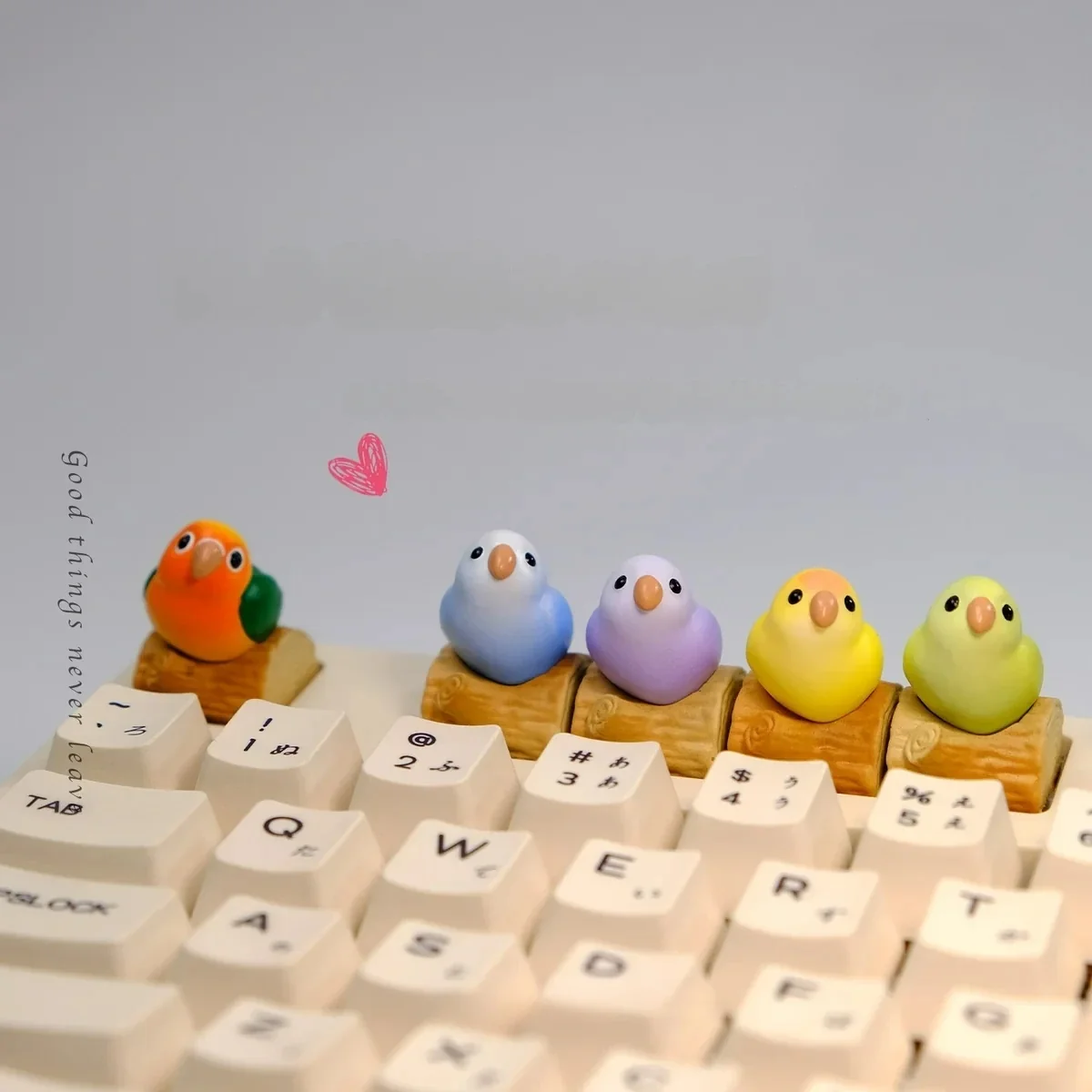 Stunning vibrant parrot artisan keycap, meticulously hand-sculpted in 3D, a unique collectible for mechanical keyboards.