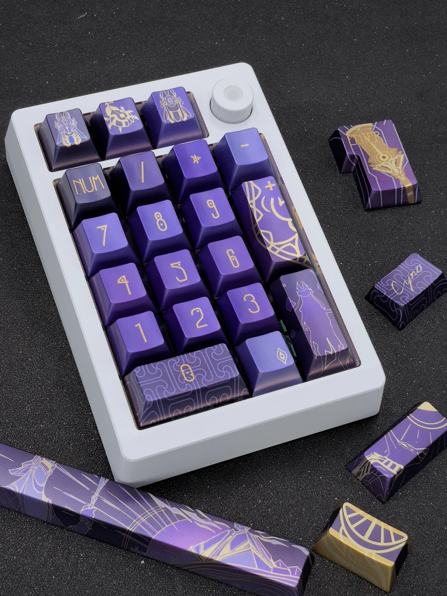 Explore the exclusive handcrafted Genshin Cyno metallic coating keycap set from multiple angles, highlighting its intricate details and premium metallic finish.