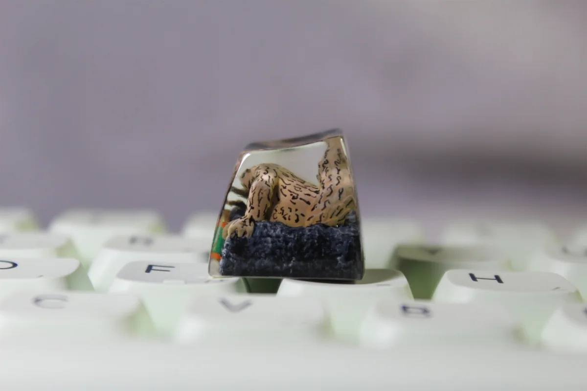 Premium handcrafted Naruto Shukaku artisan keycap in intricate white resin, showcasing detailed anime-inspired craftsmanship from various angles.