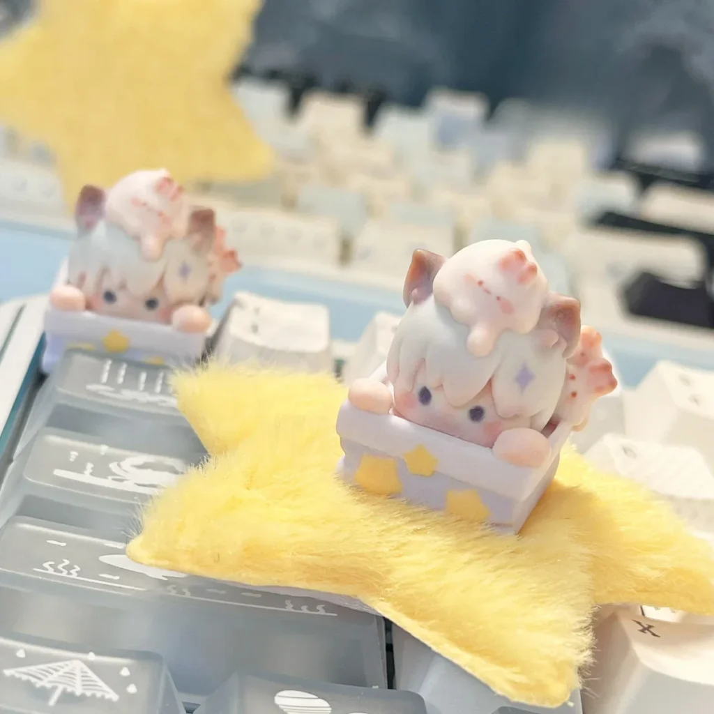 Exclusive Xavier Celestial Artisan Keycap. Gallery views of this Love & Deep Space collectible show dreamy sculpt, intricate details, luminous angles.