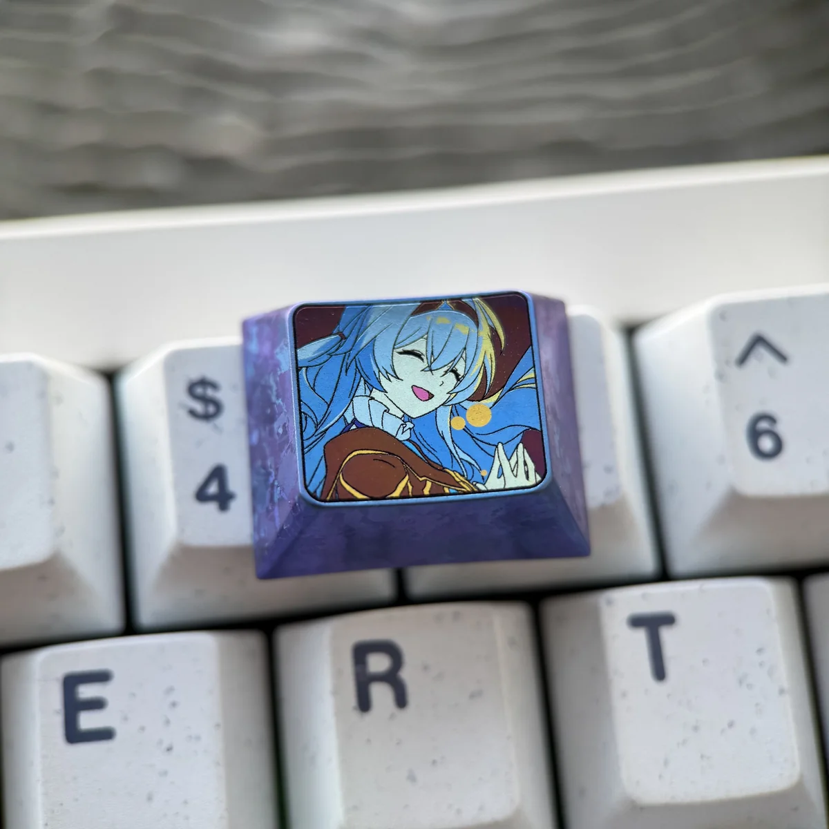 Honkai Star Rail Firefly titanium keycap gallery showcasing its premium futuristic mecha design and intricate metallic details from various angles.