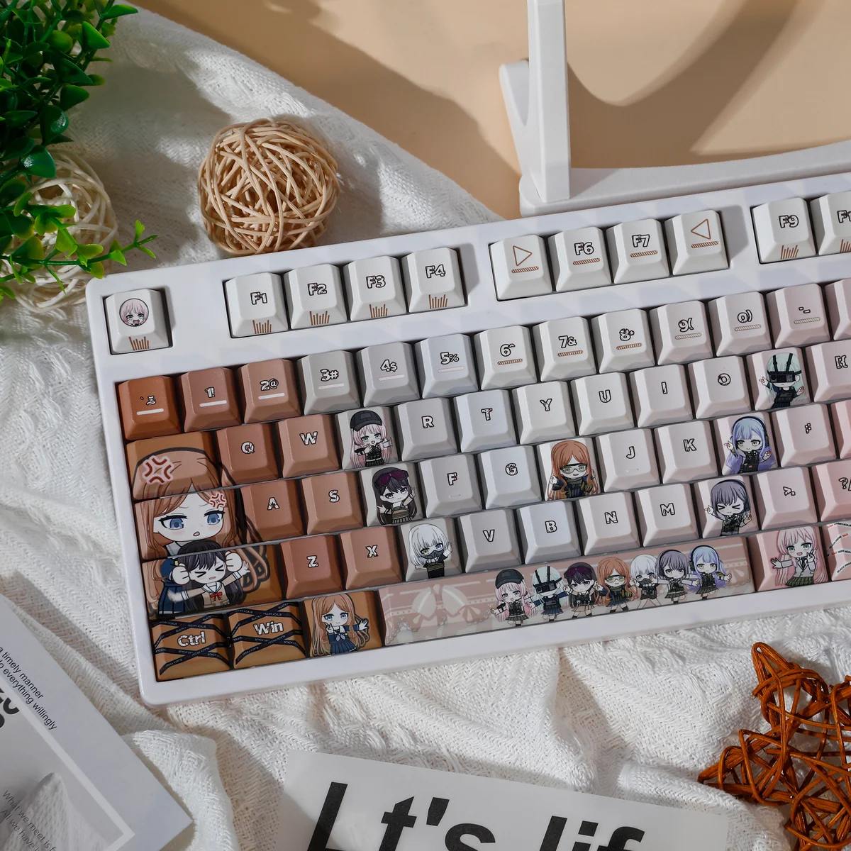 BanG Dream! It’s MyGO!!!!! Anime PBT Keycaps Set gallery. Vibrant character illustrations are showcased from various angles, emphasizing the premium quality design.