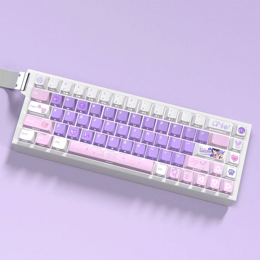 Ergonomic Cherry profile of the Clove PBT keycaps for gaming