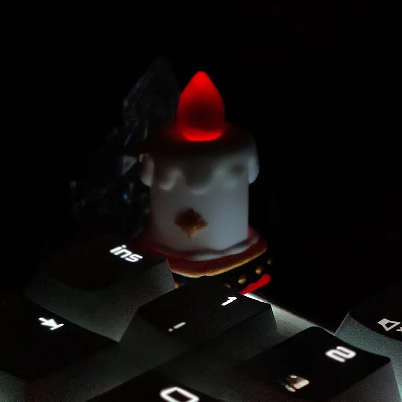 Candle keycap from Noveltykeycaps showcasing its unique desktop art appeal