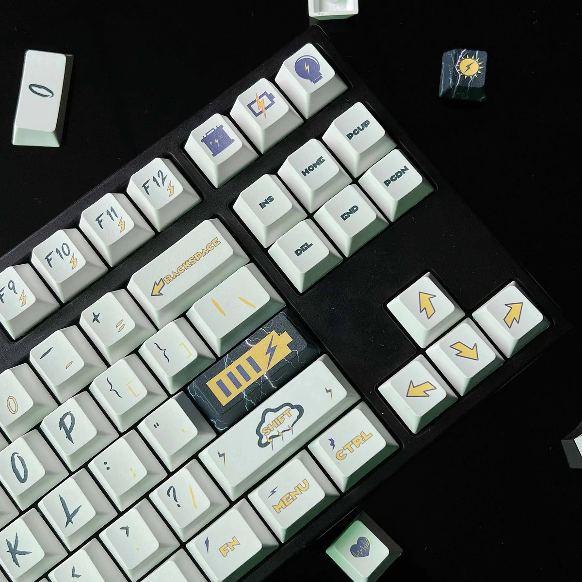 Side profile of Stylish Electrifying Lightning Cherry Durable showing keycap shape and fit