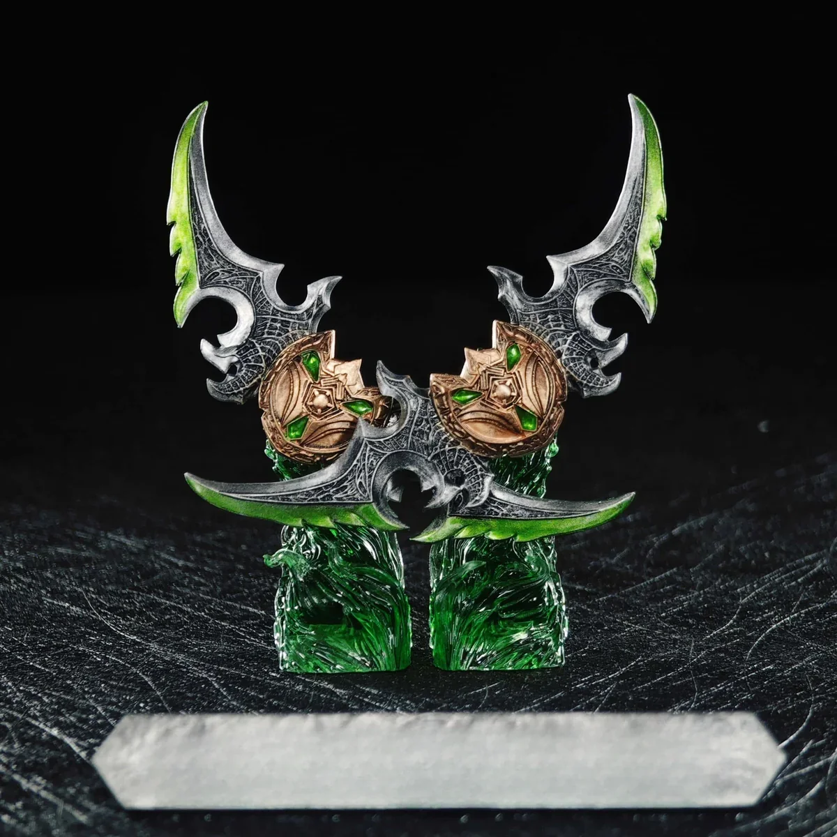 Detailed view of the hand-painted metallic alloy finish on a Warglaives keycap