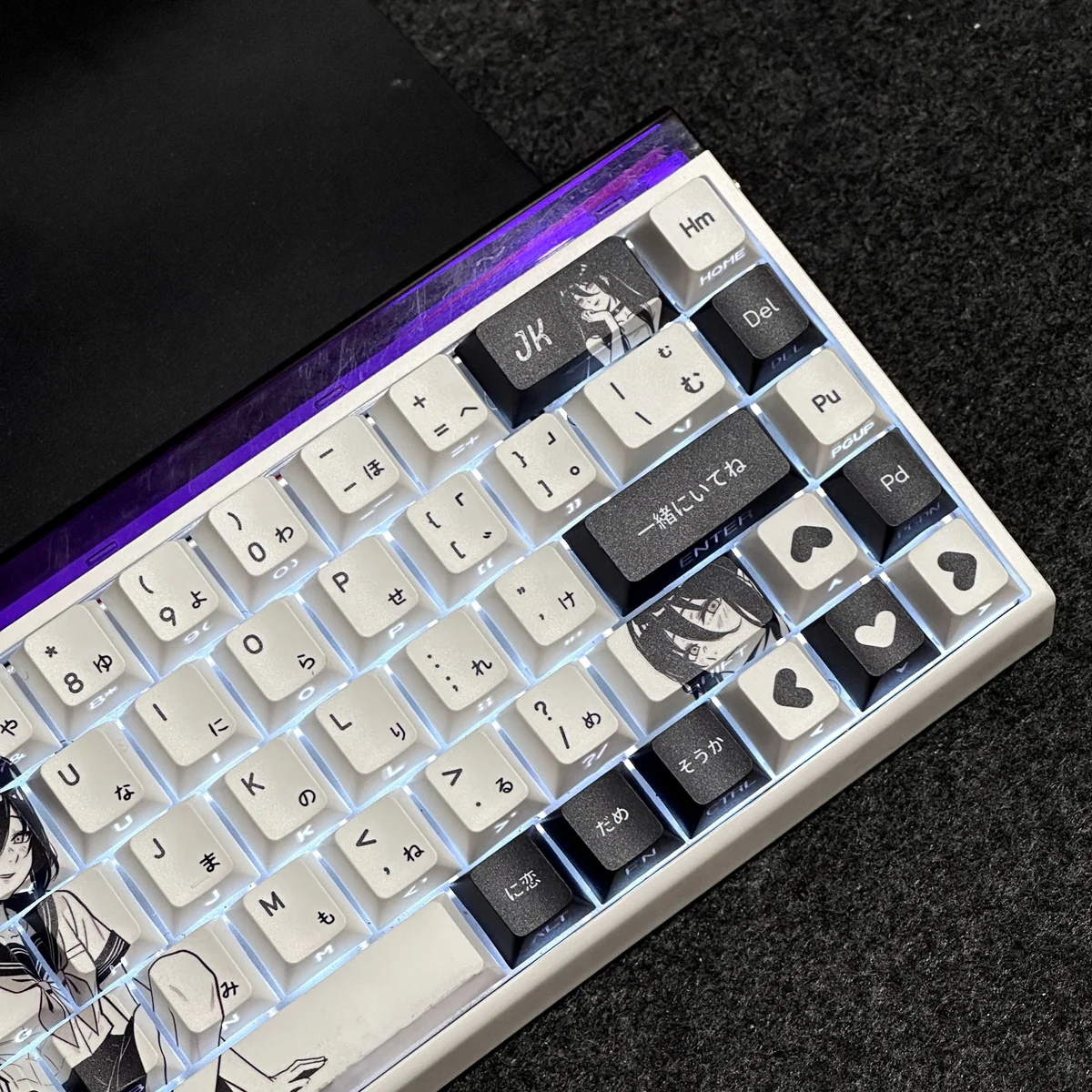 Chainsaw Man Premium Reze Chainsaw Man Reze installed on a mechanical keyboard setup