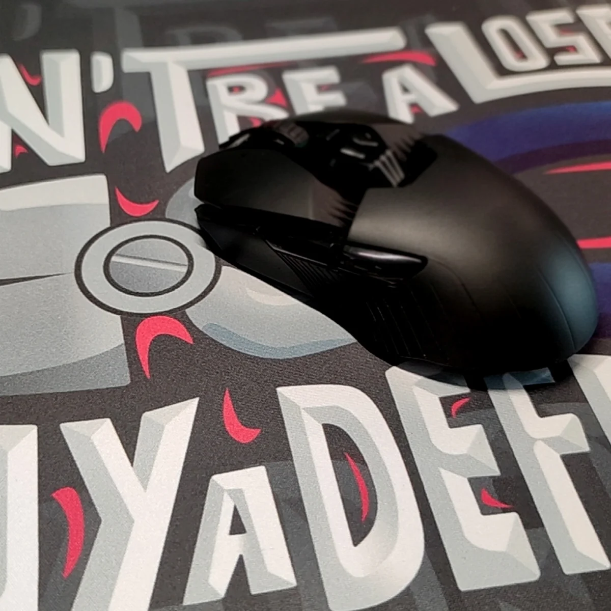 Side profile of Counter-Strike CSGO Defuse Kit Iconic CSGO Pliers showing keycap shape and fit