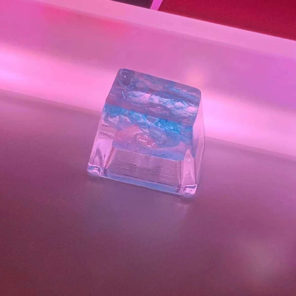 Collection of Crushed Ice Keycaps in various colors (Strawberry, Lemon, Grape, Ramune) on a white background.